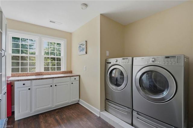 106 Keswick Drive, Advance, NC 27006