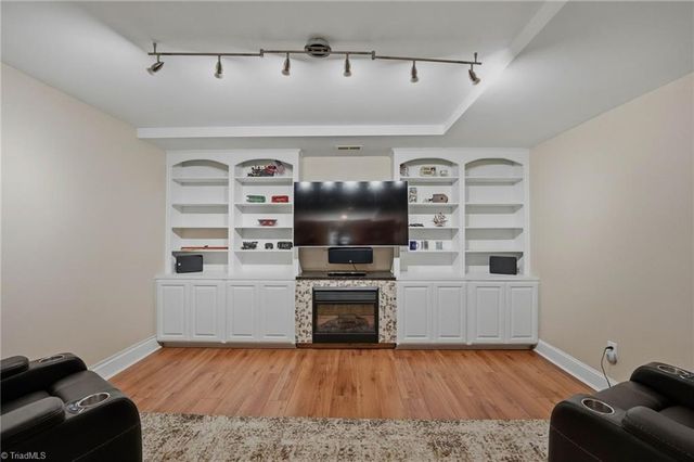 106 Keswick Drive, Advance, NC 27006
