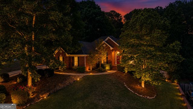 850 Ivy Ridge Drive, Loganville, GA 30052