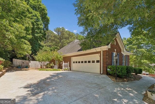 850 Ivy Ridge Drive, Loganville, GA 30052