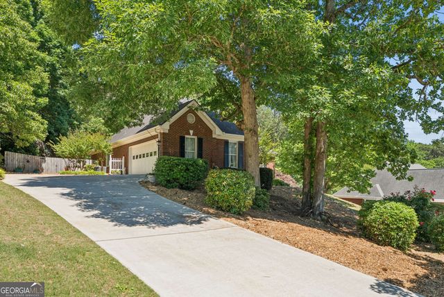 850 Ivy Ridge Drive, Loganville, GA 30052