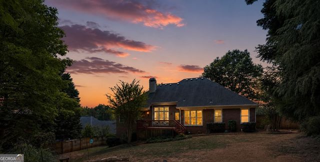 850 Ivy Ridge Drive, Loganville, GA 30052