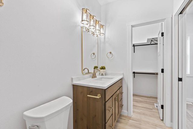 935 Hay Creek Trail, Reedsburg, WI 53959