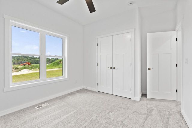 935 Hay Creek Trail, Reedsburg, WI 53959