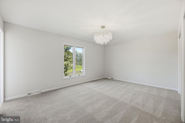 102 ROUTE 31 S, Pennington, NJ 08534