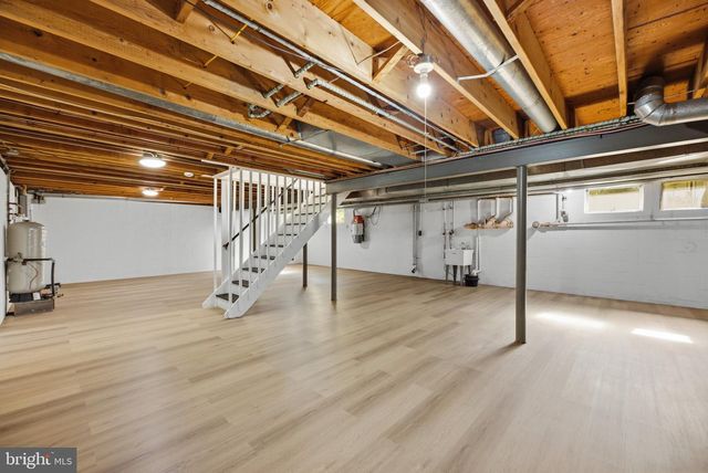 102 ROUTE 31 S, Pennington, NJ 08534