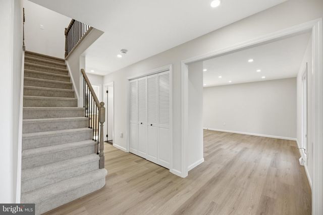 102 ROUTE 31 S, Pennington, NJ 08534