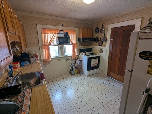 224 Ellicott Street, Rochester, NY 14619