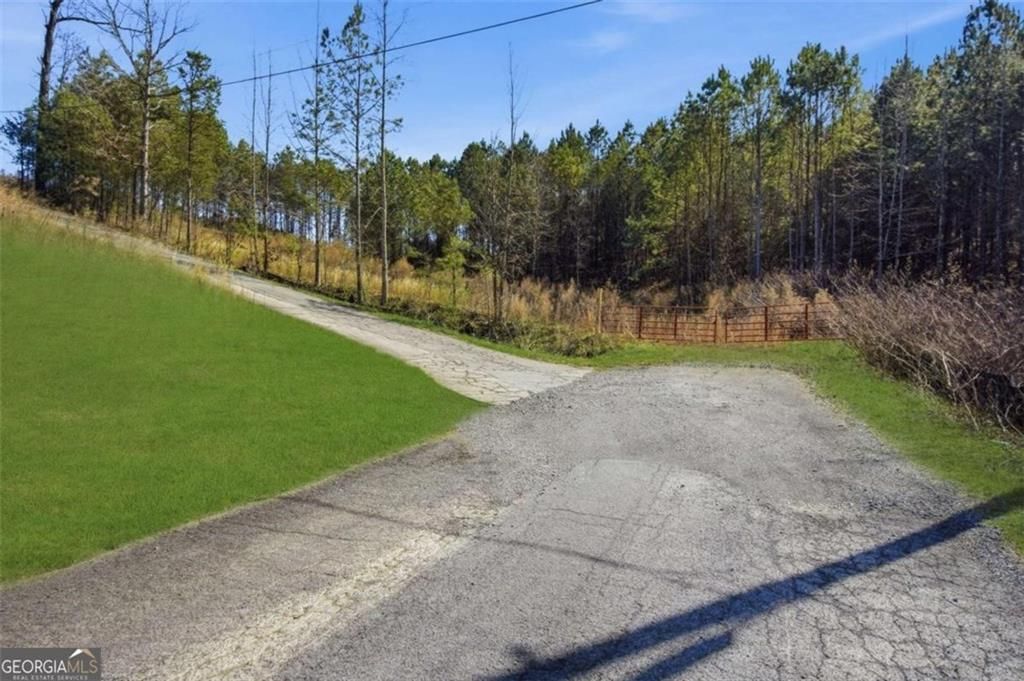 Image 1 of property listing at 174 POWERSPORTS Drive, Ellijay, GA 30175