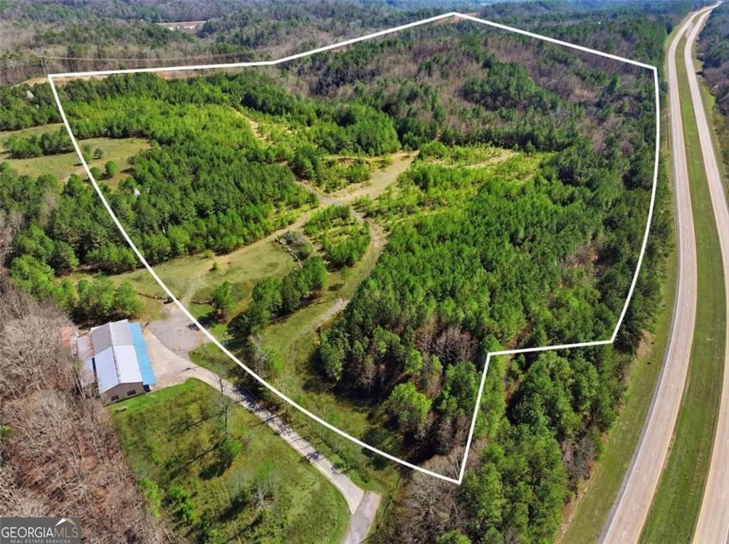 Image 2 of property listing at 174 POWERSPORTS Drive, Ellijay, GA 30175