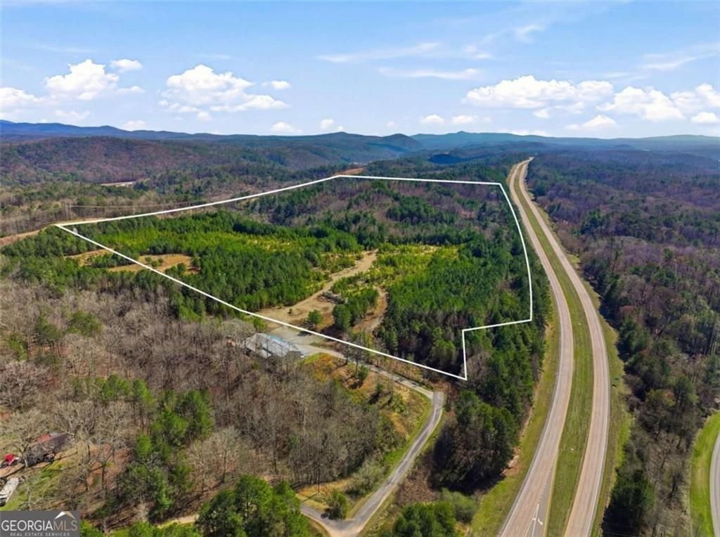 Image 4 of property listing at 174 POWERSPORTS Drive, Ellijay, GA 30175