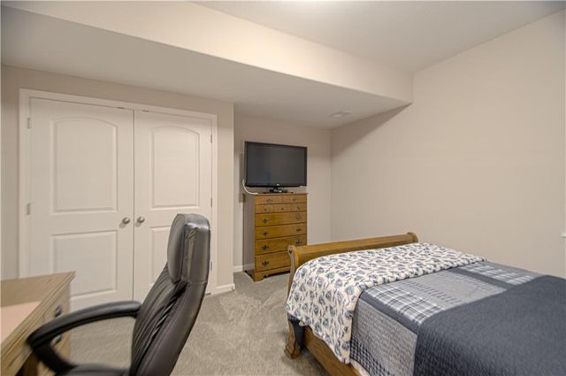 1913 Cemco Drive, Liberty, MO 64068