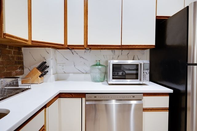 114 Trenton St 1, Boston, MA 02128