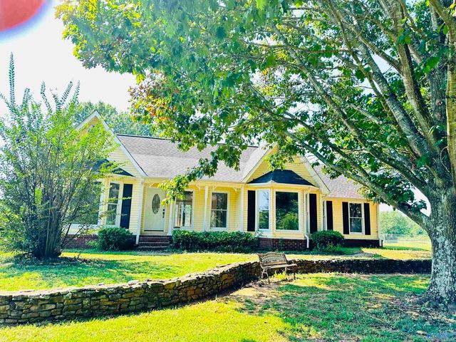 222 County Road 337, Moulton, AL 35650
