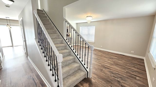 3812 Landings Road, Joliet, IL 60431