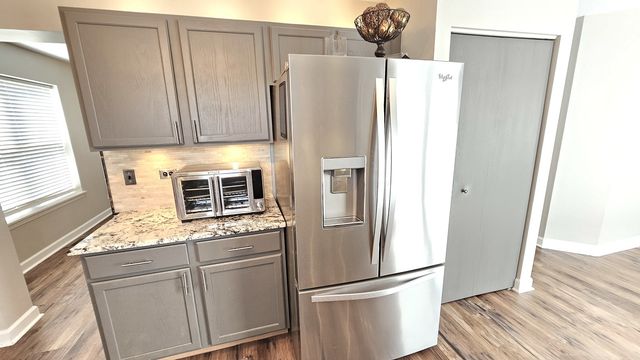 3812 Landings Road, Joliet, IL 60431