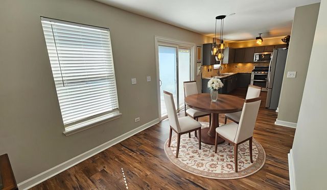 3812 Landings Road, Joliet, IL 60431