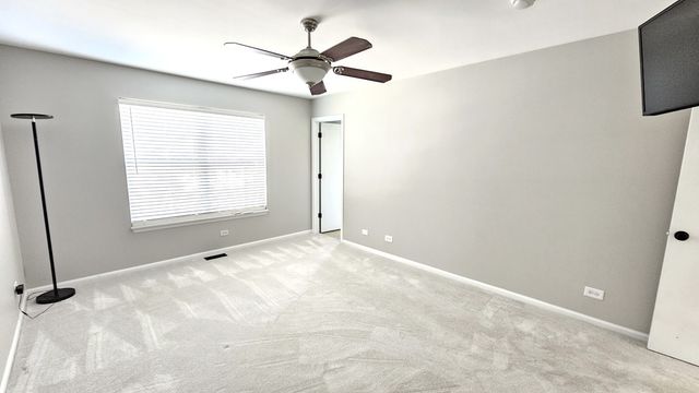 3812 Landings Road, Joliet, IL 60431