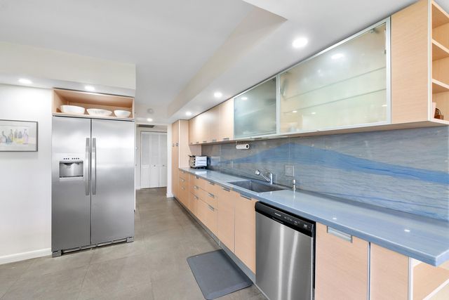 4900 N Ocean Blvd Apt 416, Lauderdale By The Sea, FL 33308
