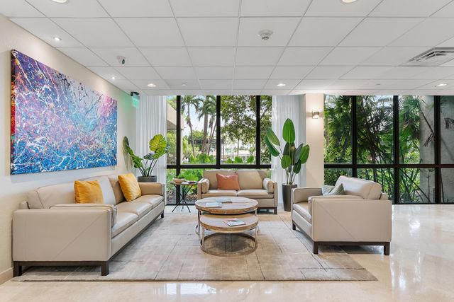 4900 N Ocean Blvd Apt 416, Lauderdale By The Sea, FL 33308
