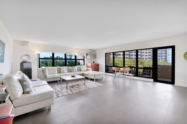 4900 N Ocean Blvd Apt 416, Lauderdale By The Sea, FL 33308