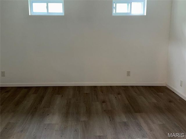 12200 McKelvey Road, Maryland Heights, MO 63043