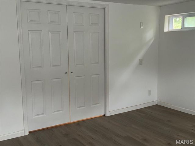 12200 McKelvey Road, Maryland Heights, MO 63043
