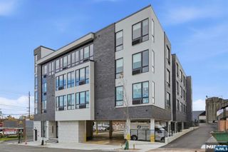 9-11 E Passaic Street 106, Hackensack, NJ 07601