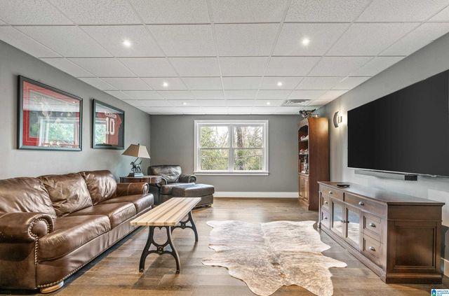 3569 KINGSHILL ROAD, Mountain Brook, AL 35223