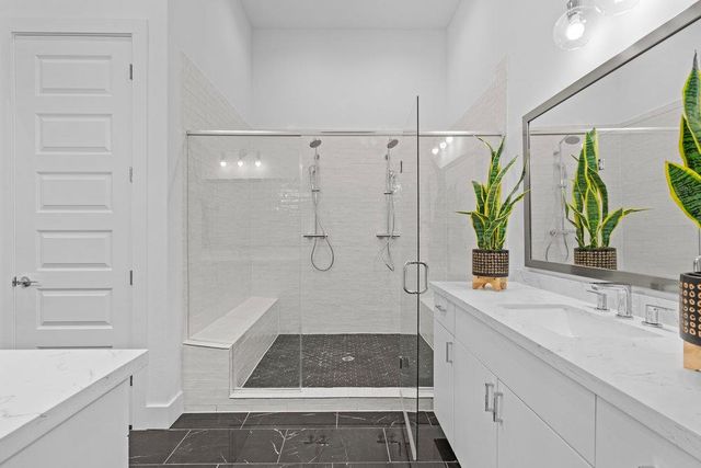 2505 Bluebonnet Ave 16, Austin, TX 78704