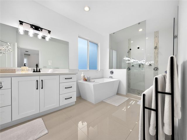 17901 SW 152nd Avenue, Miami, FL 33187