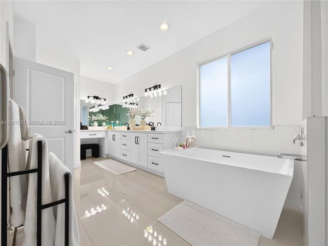 17901 SW 152nd Avenue, Miami, FL 33187
