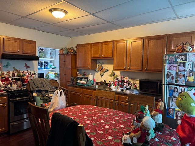 289 Chelsea Steet, Boston, MA 02128