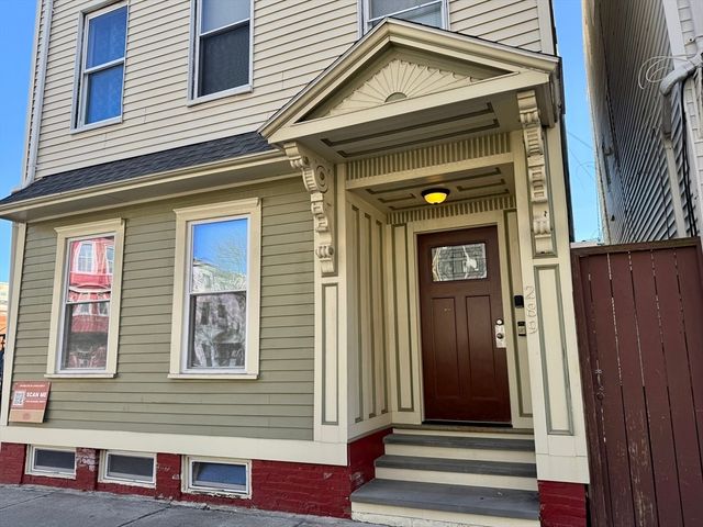 289 Chelsea Steet, Boston, MA 02128