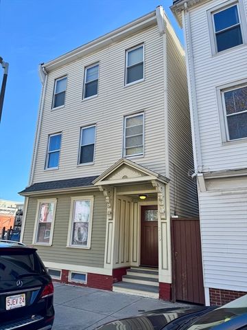 289 Chelsea Steet, Boston, MA 02128