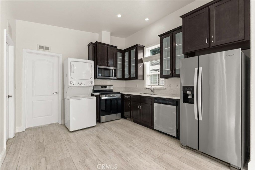 8250 Lankershim Boulevard Space 185, North Hollywood, CA 91605 — photo 2