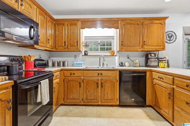 12523 EVE LOU AVENUE, Mccalla, AL 35111