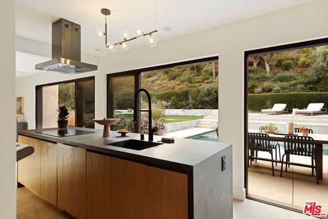 10837 Via Verona Street, Los Angeles, CA 90077