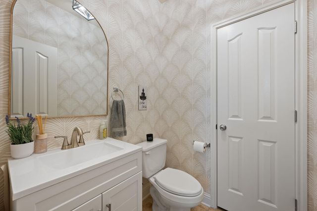 14425 American Kestrel DR, Austin, TX 78738