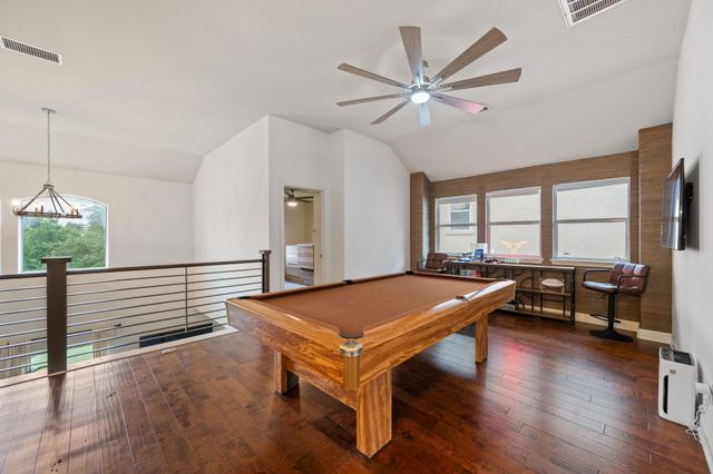 14425 American Kestrel DR, Austin, TX 78738