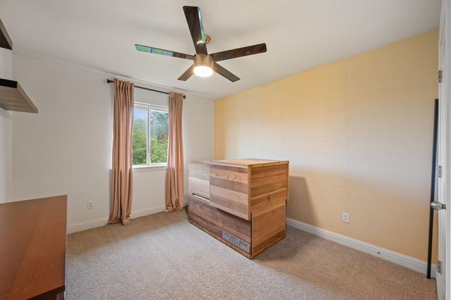 14425 American Kestrel DR, Austin, TX 78738