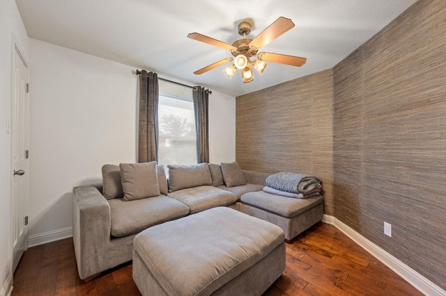 14425 American Kestrel DR, Austin, TX 78738