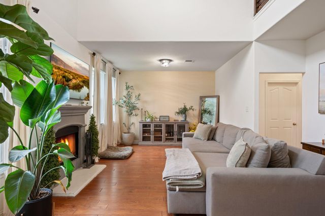 14425 American Kestrel DR, Austin, TX 78738
