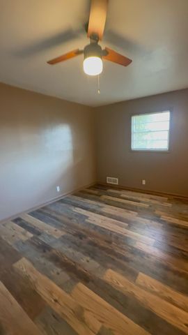 1202 Green Avenue, Wilson, TX 79381