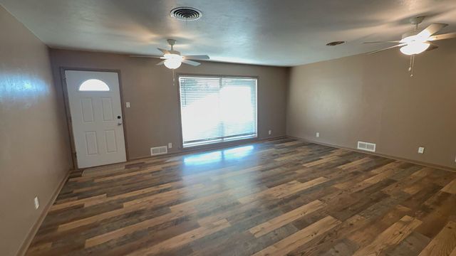 1202 Green Avenue, Wilson, TX 79381