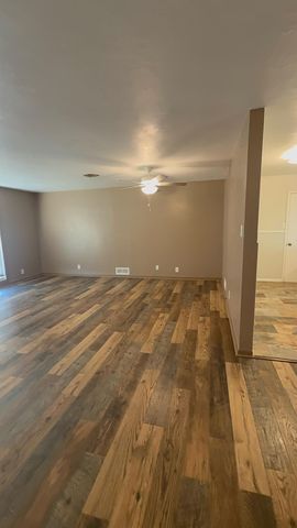 1202 Green Avenue, Wilson, TX 79381