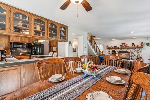 628 Grass Valley Road, Lake Arrowhead, CA 92352
