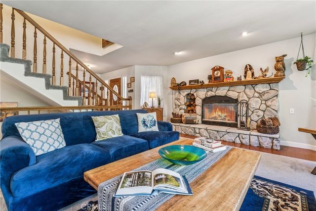 628 Grass Valley Road, Lake Arrowhead, CA 92352