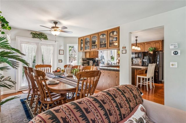 628 Grass Valley Road, Lake Arrowhead, CA 92352
