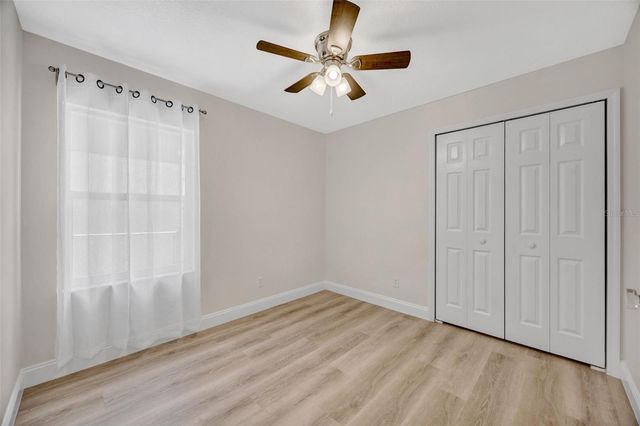 511 CENTER POINT ROAD, Valrico, FL 33594